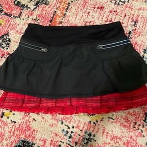 lululemon tennis skirt, fun pleats, zippers and pockets
